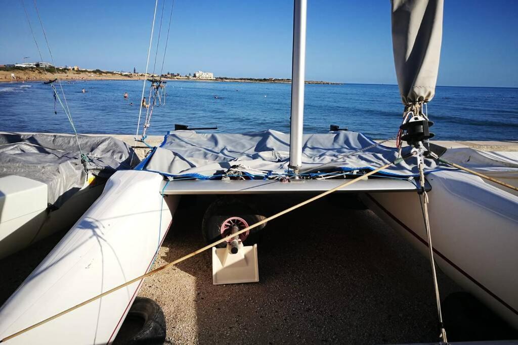 A... Mare Sicilia Villa Marina di Modica Bagian luar foto